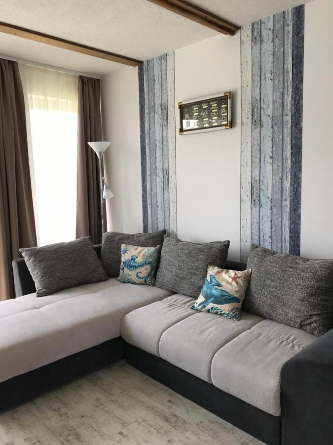 Platán Apartmanház Balatongyörök Exterior foto